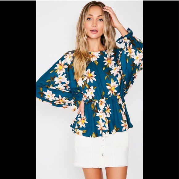 NEW Boutique Top Teal Floral Cinched Blouse Med M - Picture 5 of 7